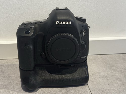 Canon eos mark - canon,