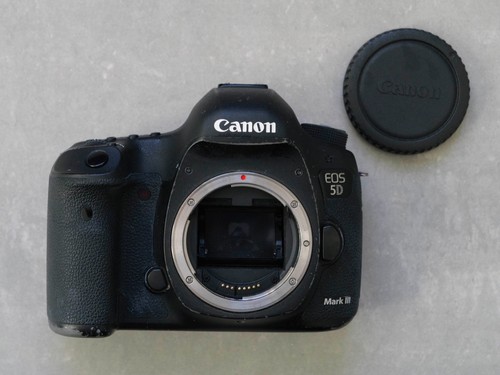 Canon eos mark - 5d,