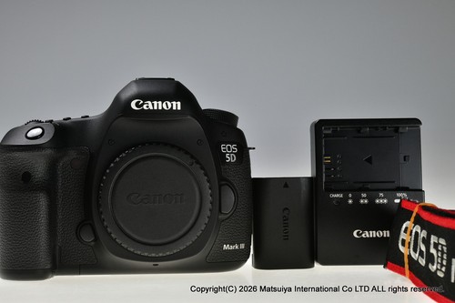 Near mint canon eos - *,